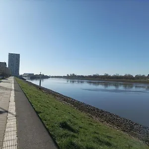 Hollaendisches Kajuetboot Nixe Deutschland
